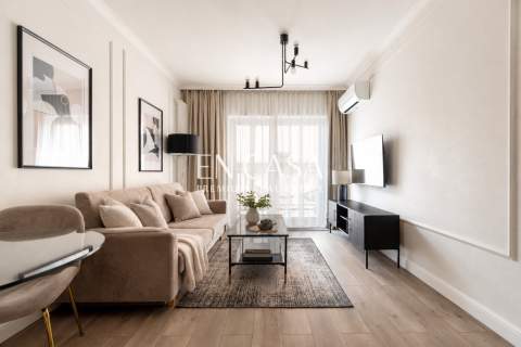 Wola/Śródmieście 2 pokoje Balkon