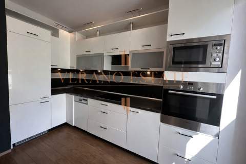 Stylowe, dwupoziomowe mieszkanie 105 m 5 pokoi
