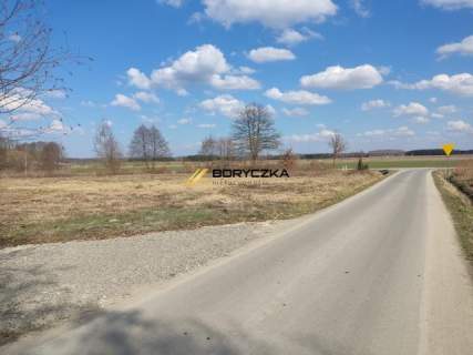 Atrakcyjna działka Zaczarnie, gm. Lisia Góra