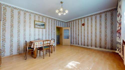 Wolnostojący 135m2 do remontu działka 1269m2 Brzezinka