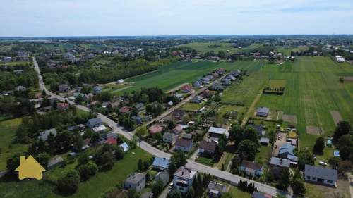 Teren inwestycyjny pod zabudowę jednorodzinną 