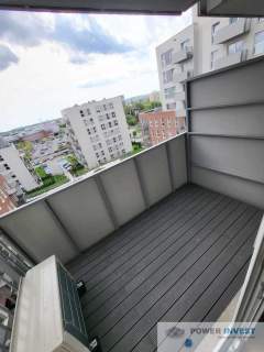 Nowoczesne 3 pokoje z garażem i komórką Dąb