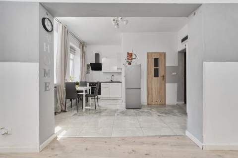 Lokal usługowy 60,2m2 -z potencjałem Św.Katarzyna