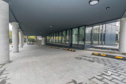 Lokal biurowy w kameralnym biurowcu 66 mkw
