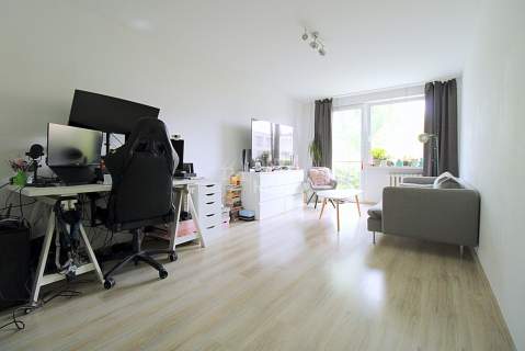2 pok. blisko SKM i centrum- Gdynia Leszczynki 