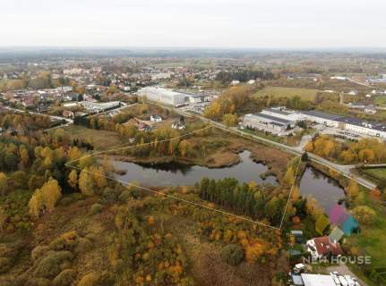 Działka usługowa nad stawem, mpzp