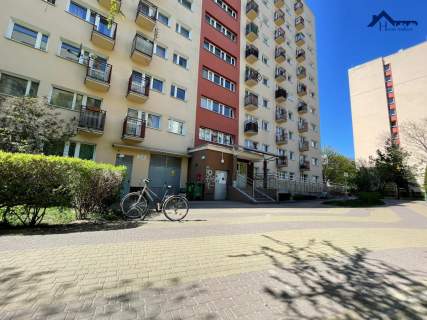 Po remoncie 3-pok. Komunikacja Balkon 