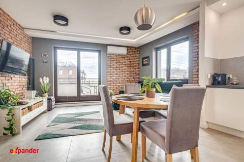 3-pokojowe, dwa balkony, komórka i MP, centrum