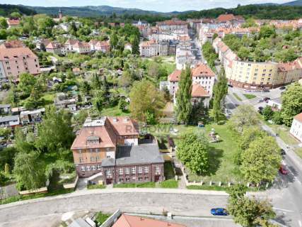 Budynek użytkowy 859 m Wałbrzych inwestycyjny