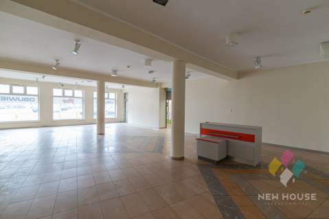 Lokal 137 m2 parter, witryna, Centrum miasta