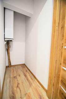 2 pokoje po generalnym remoncie Balkon 42 m 