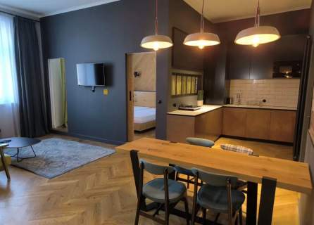 CZTEROPOKOJOWE MIESZKANIE - UL. WĘGIERSKA- 90,5 M2