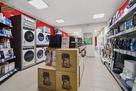 250 m w Rynku Darłowa   lokal, który zarabia od p