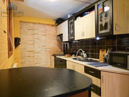 Dom 4 pokoje 11 ar Budynek gospodarczy 75 m 