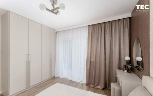Azory J. Conrada 42m2 2 pokoje