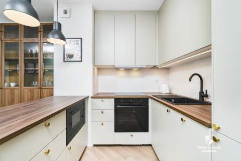 Klimatyzowany apartament z balkonem, Bronowice