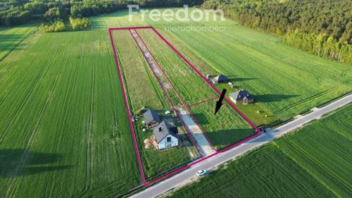 Urokliwa działka przy lesie 1400m2 Sobakówek z WZ