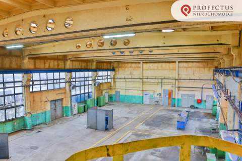 Obiekt 1 613m2, Plac 1700 m2 Hala z suwnicą Gdańsk