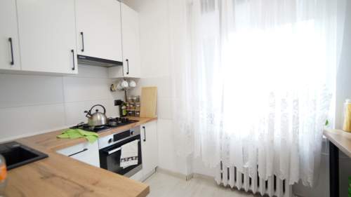 Mieszkanie dwu pokojowe z balkonem Op.Stare Miasto