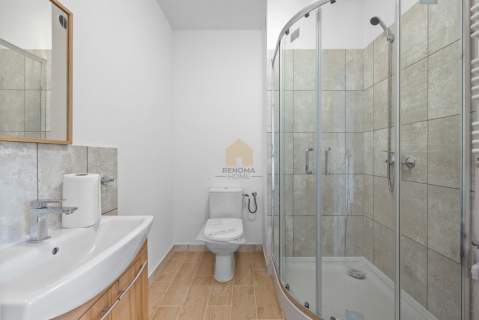 Dwupoziomowe 83m2 3 pok