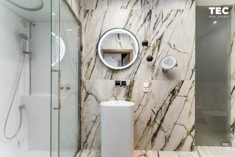 Dwupoziomowy apartament z widokiem na Wawel