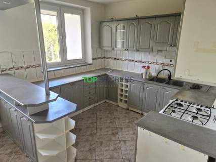 Niższa cena Przestronny dom dla rodziny lub firmy