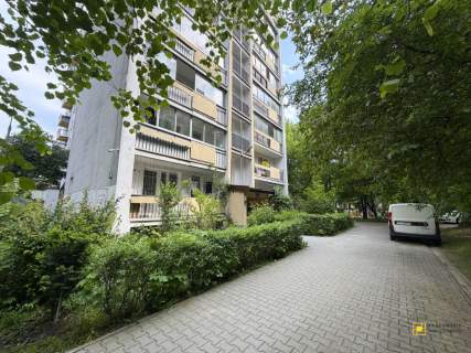 Świetna lokalizacja i układ 3 pokoje 57m2 .
