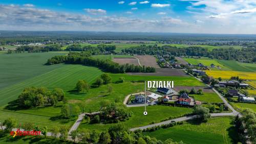 Działka wśród terenów zielonych z ładnymi widokami