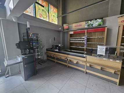 Duży lokal na sklep/usługi przy ul. Piotrkowskiej