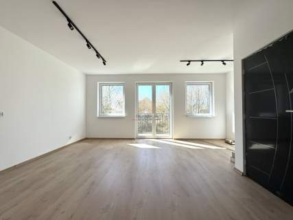 Dwupoziomowe 83m2 3 pok