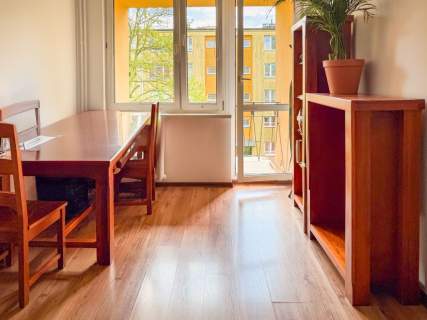 Mieszkanie z balkonem w spokojnej okolicy