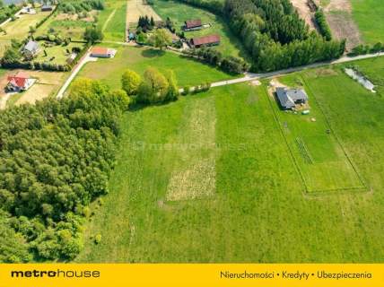 Działka z WZ w pięknej okolicy nad jeziorem