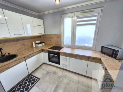 Ładne mieszkanie 3-pok -Balkon- Winda -Herby blisko Centrum