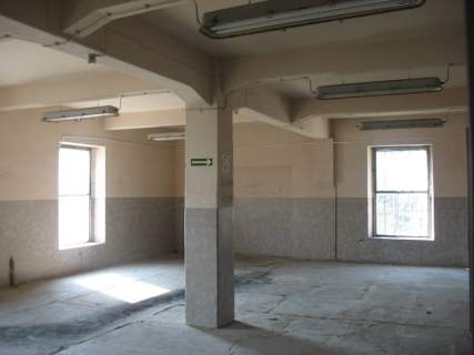 Na sprzedaż budynek przemysłowy 2470,8m2, Pieszyce