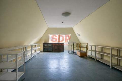 Lokal dom zaplecze działka 1649 m2 inwestycja 2w1