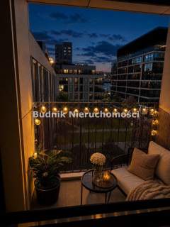 APARTAMENT PRZY METRZE