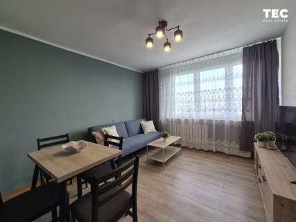 Osobna kuchnia, widok na Las Borkowski, Balkon