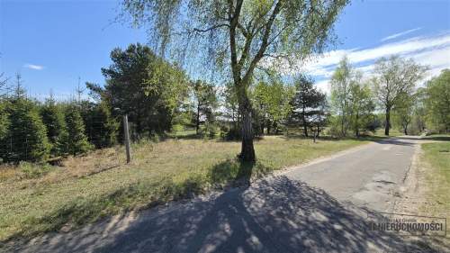 Działka nad Jeziorem Sarcze