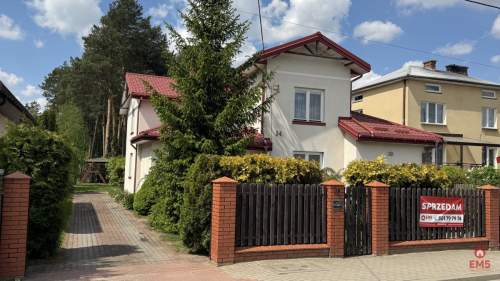 Posiadłość 2500m2 Zadbany Dom z Lasem