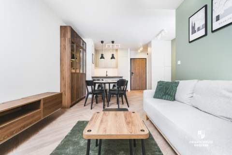 Klimatyzowany apartament z balkonem, Bronowice