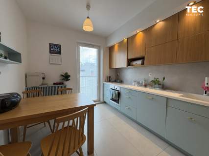 Zadbane I 4 pokoje Balkon Tramwaj
