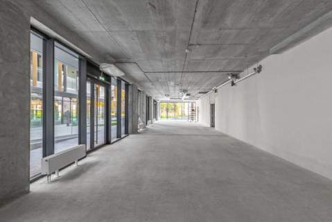 Lokal o pow. 180 m2 z witrynami Wieniawska Jasna