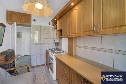 Ustawna kawalerka 38 m2, 3 piętro, Orzeszkowej