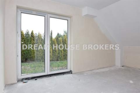 Nowoczesny dom 150 m w s. deweloperskim Zawada 