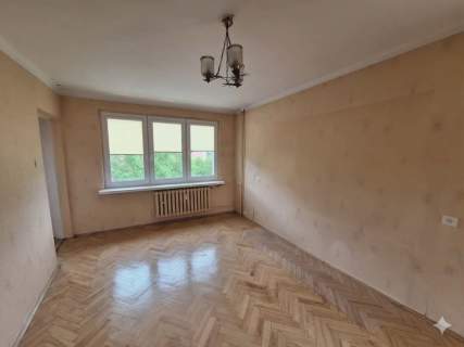 Bezpośrednio jasne 2 pokoje z balkonem KSM Kielce 3p.