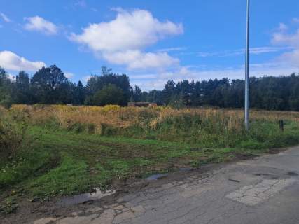 Działka budowlana na planie o pow. 1772m2, Sulisławice