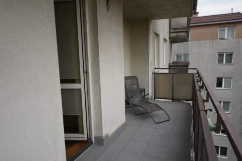 Ciche, wygodne 3 pokoje, 75,6m2, balkon, piwnica