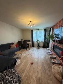 M4 pełen rozkład balkon do wprowadzenia Zarzew