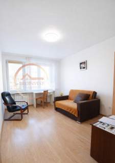 Jasne 2 pokoje,1pietro,loggia Bielawy WLKP