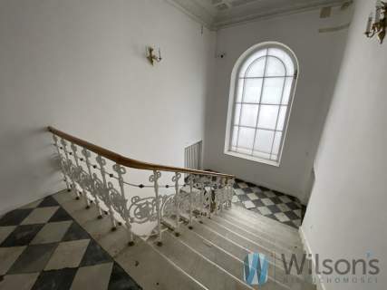28,5 m2 lokal/biuro na piętrze- Mokotowska street 